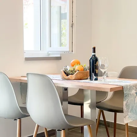 Apartment Promenada Primosten