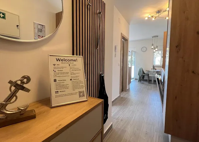 Promenada Primosten * Dolac