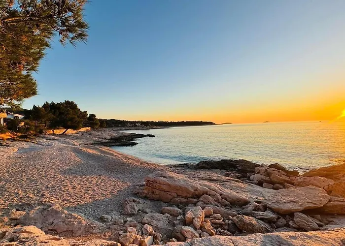 Promenada Primosten דירה Dolac