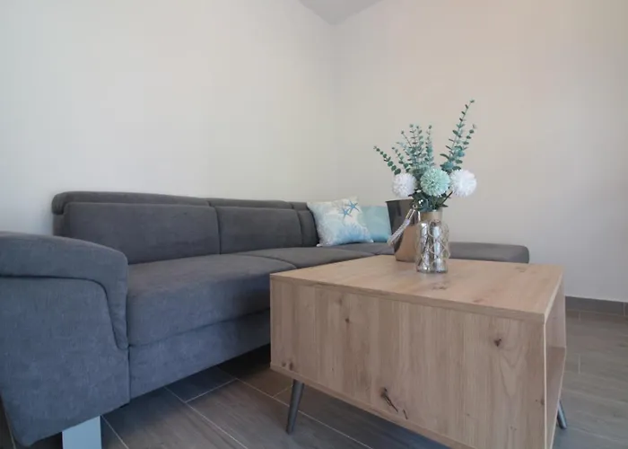 Promenada Primosten Appartement Dolac